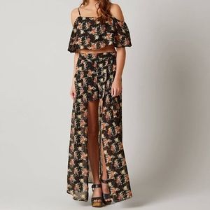 NWT Daytrip Black and Floral Coord Set